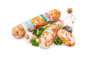 Деликатес МК-Балтика из мяса курицы в желе с овощами 500 г.