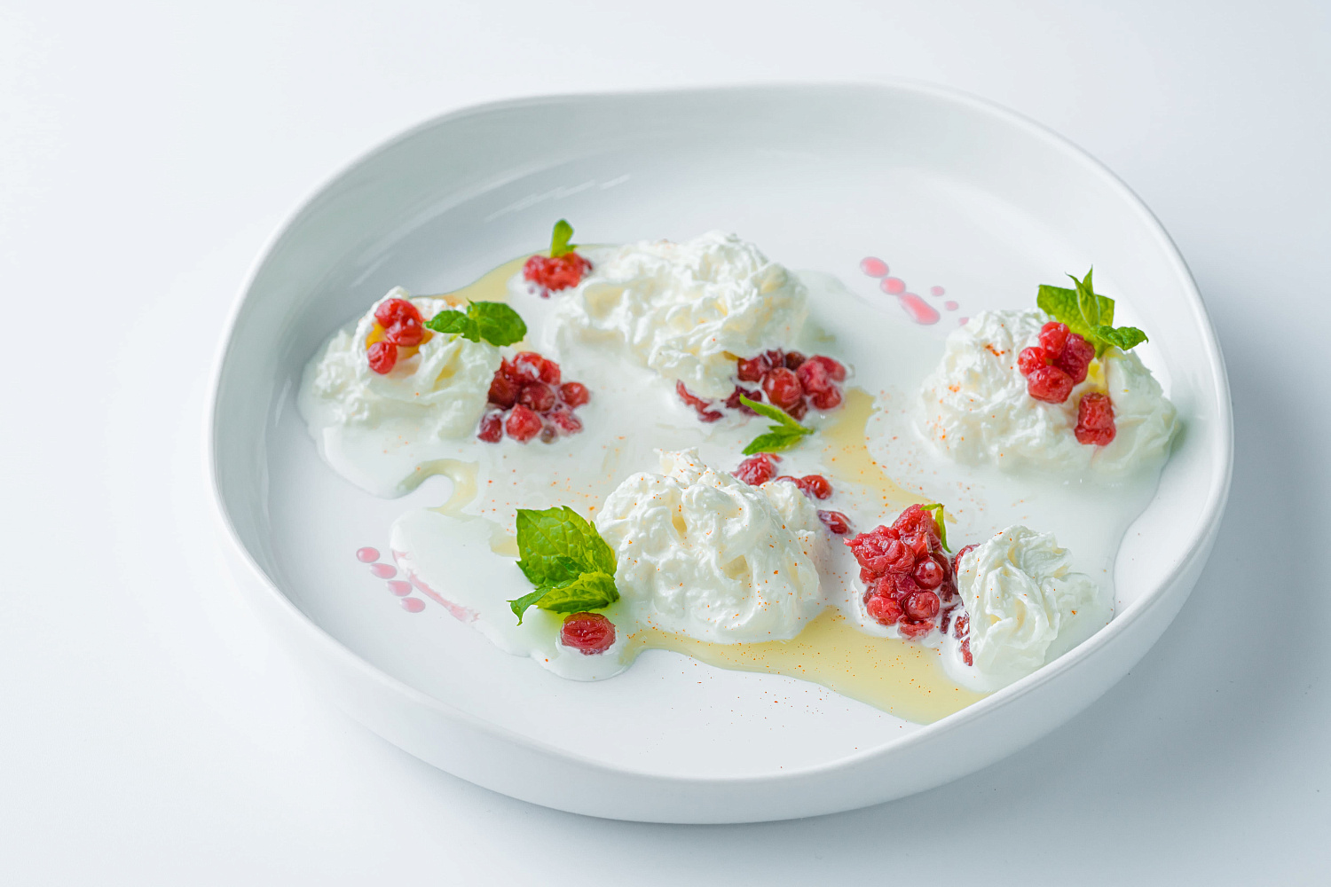 Брусника со страчателлой